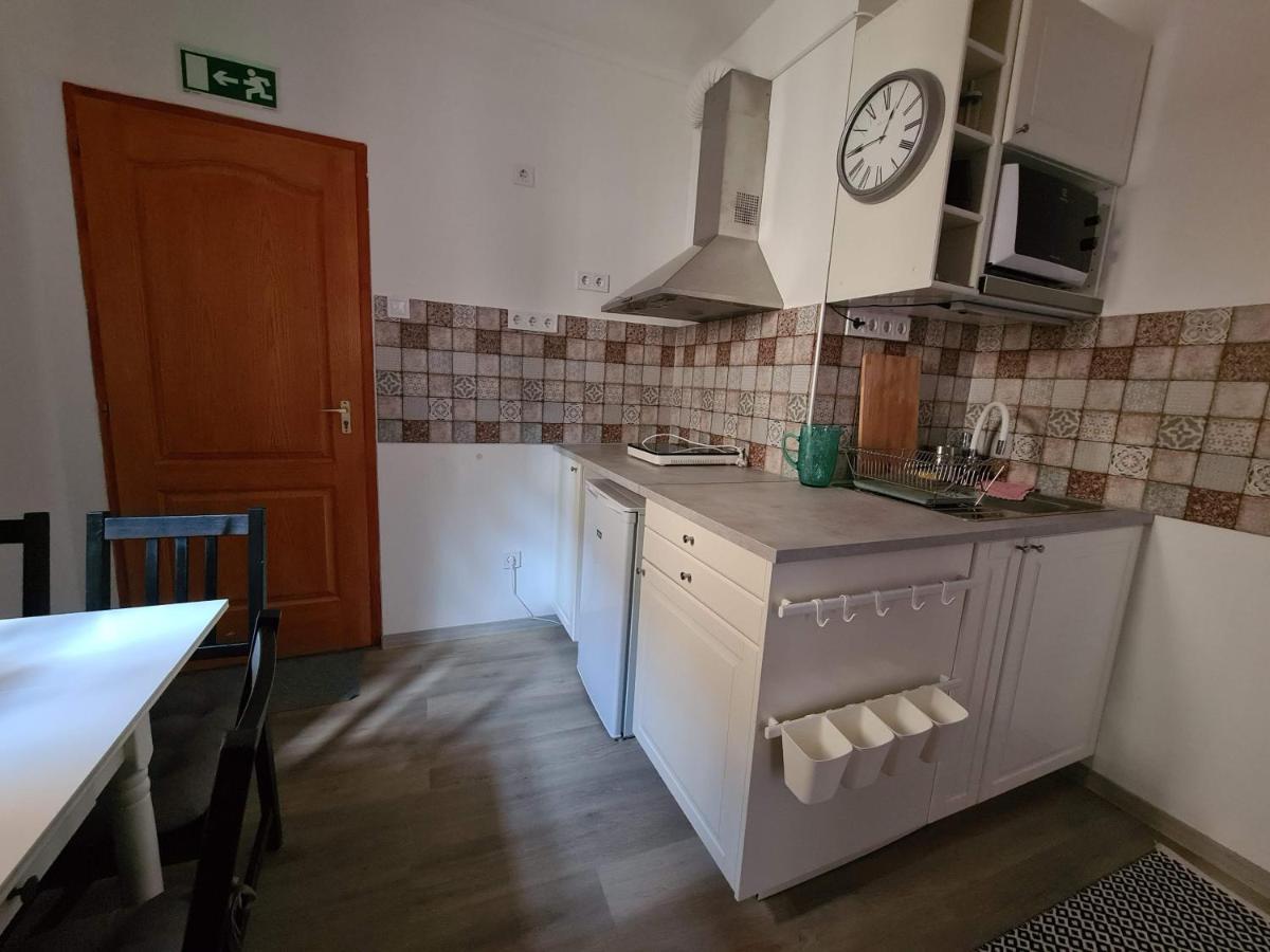 Palantír Panzió Acomodação com café da manhã Miskolc Exterior foto